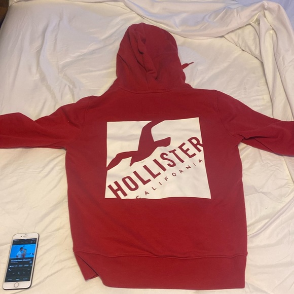 Red Hollister hoodie . New - Picture 1 of 2